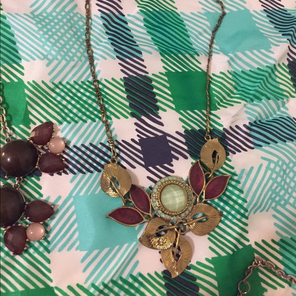 Lot of 6 statement necklaces! - Picture 4 of 7